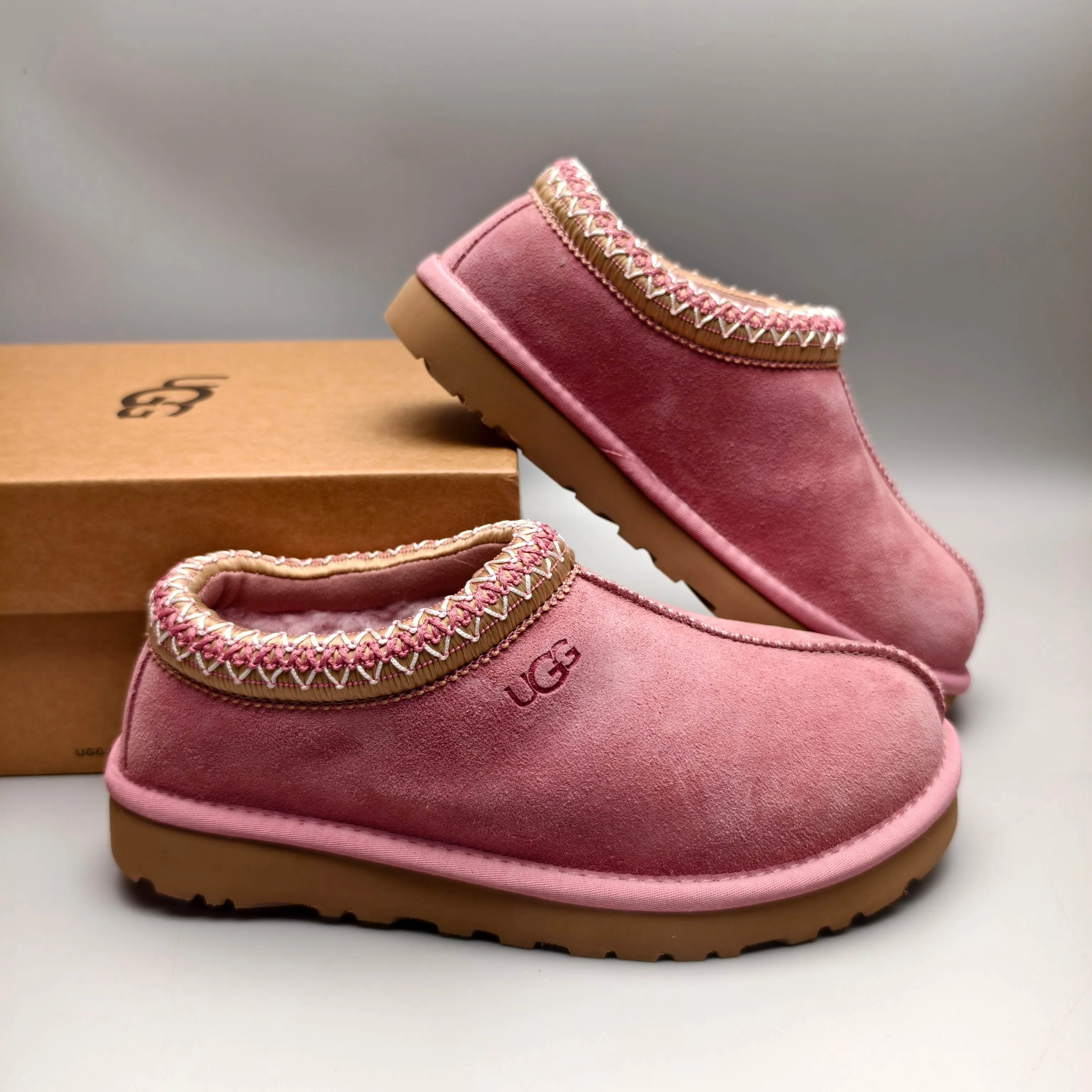 💰440 UGG sheepskin all-in-one snow boots 5955 style 4470 one-legged ethnic style home style for women Color: light oak brown pink sand color Number: 35-41